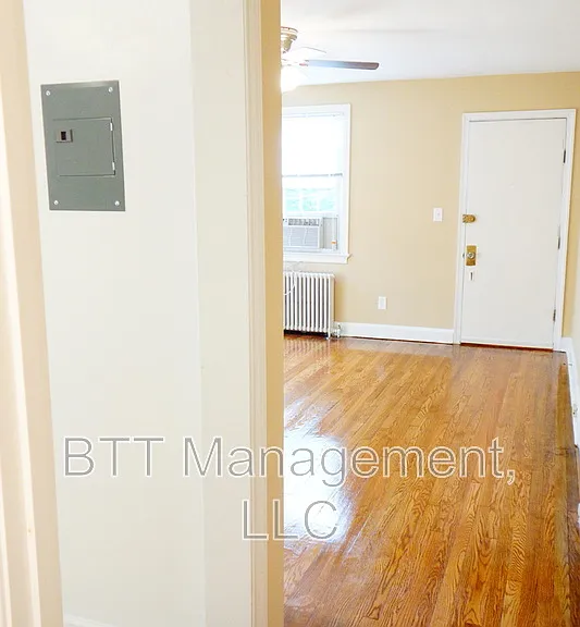 8107 Greenwood Ave #2 — Photo 26