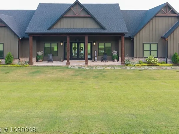 8300 Bear Hollow Rd, Fort Smith, AR 72916