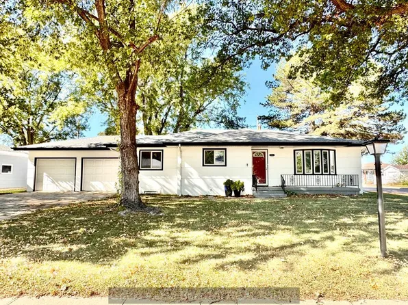 1038 N Howard Ave, Grand Island, NE 68803