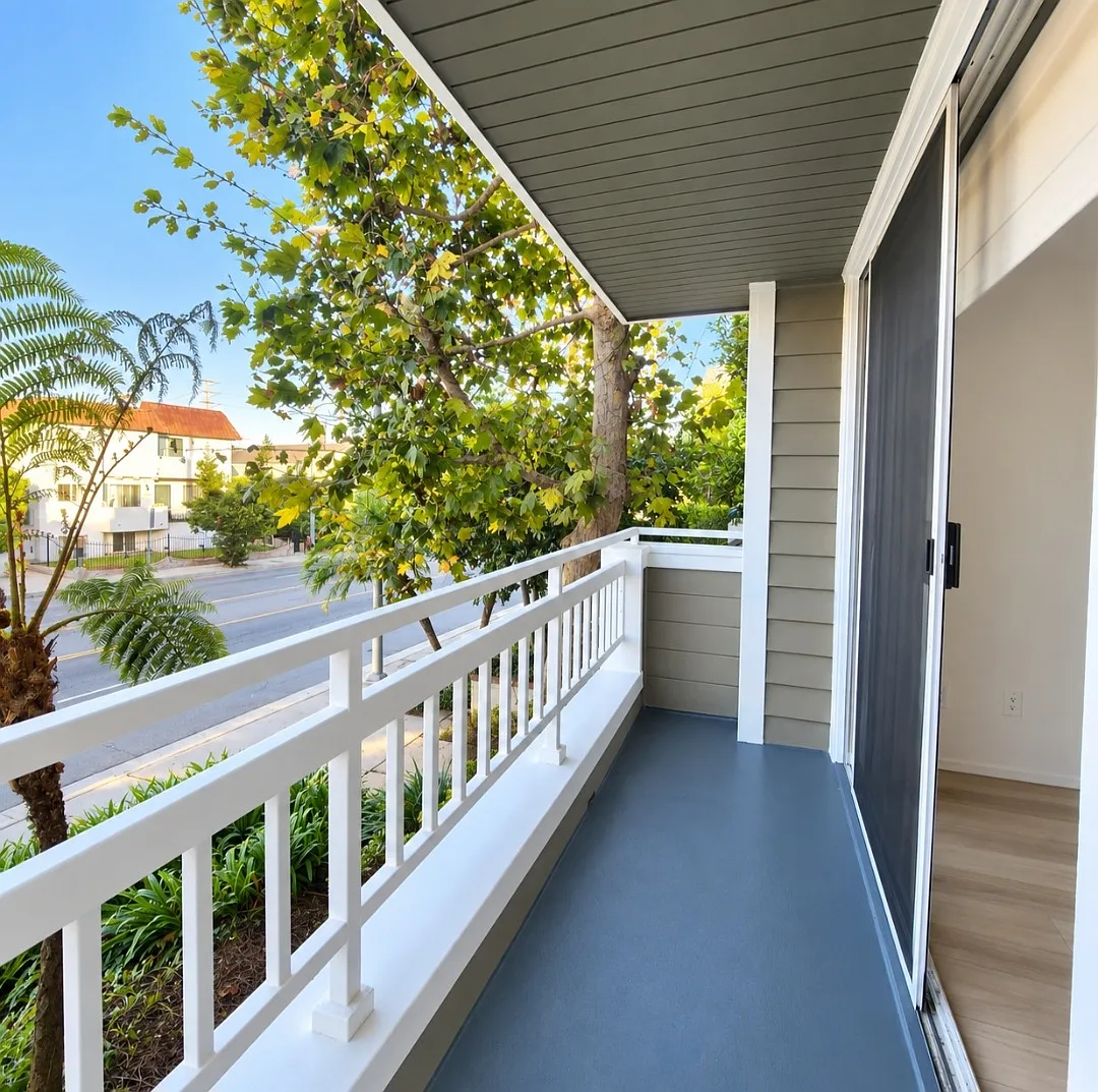 2 bed, 2.0 bath, $2,995 — Photo 3