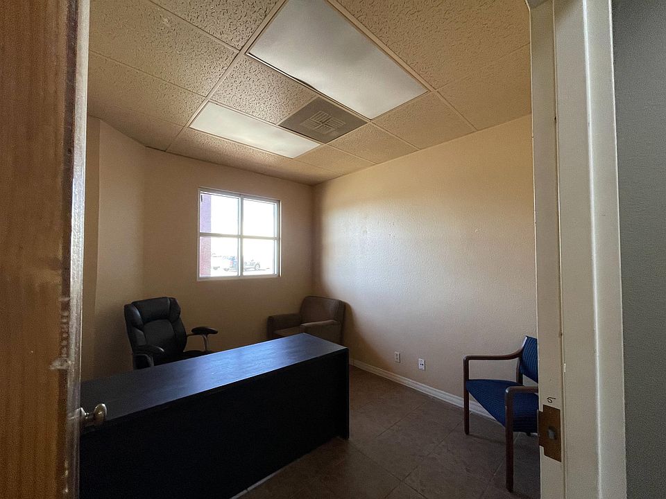 2nd image of 227 S Travis St #5