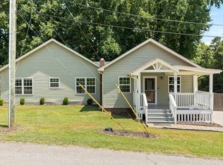 10 N Rockview Dr, Greenville, SC 29609