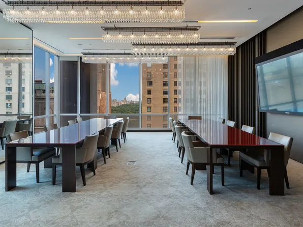 157 West 57th Street 34F image 17 of 17