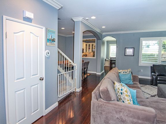 Fresh colors & materials