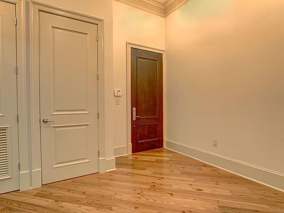 4th image of 302 Richland Ave Unit 105C