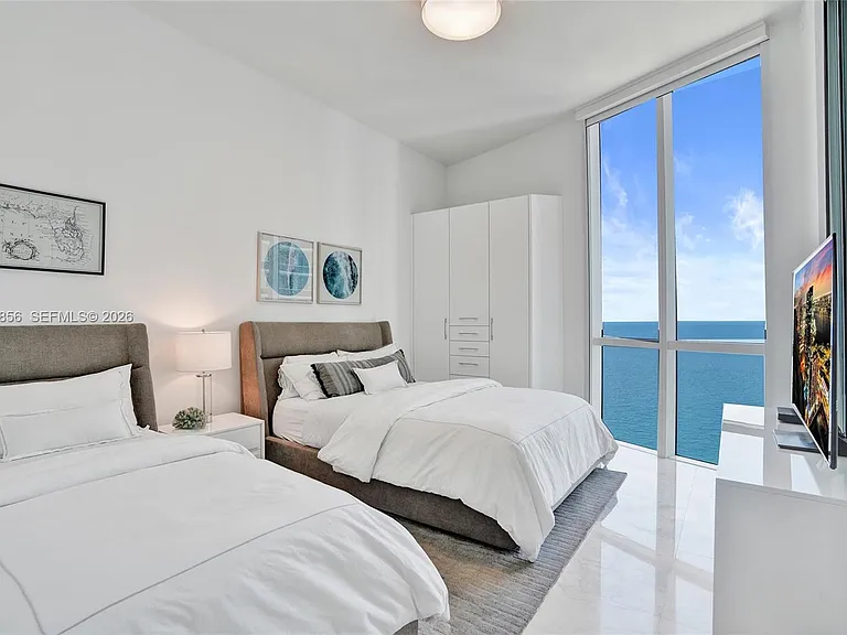 16001 Collins Ave #3406 — Photo 13