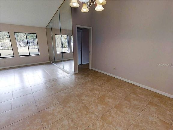 4th image of 2828 Waldens Pond Cv