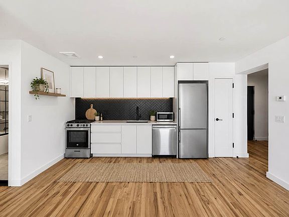2nd image of 260 Water St #3E
