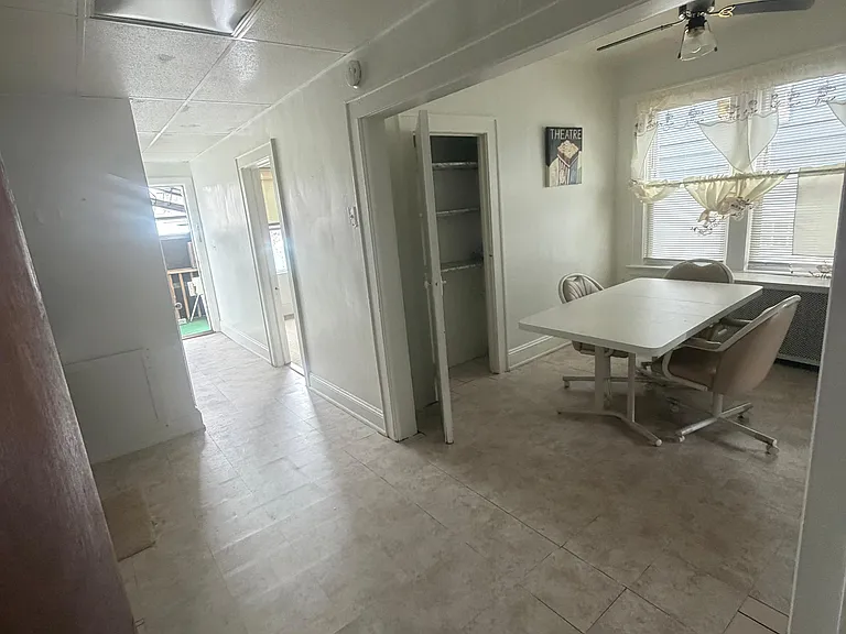 633 Maple Ave #1 — Photo 11