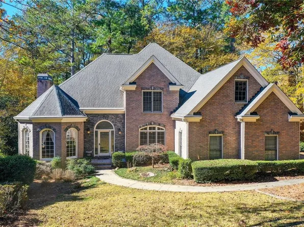 920 Waters Reach Ct, Alpharetta, GA 30022