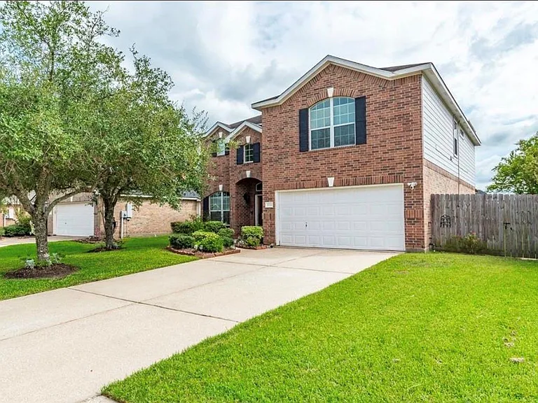 2535 Flycatcher Cove Dr — Photo 21