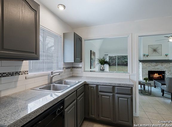 5th image of 12607 Loma Grande Dr