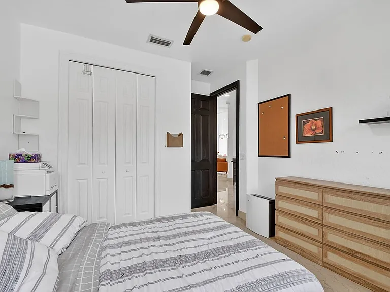 10337 Trianon Pl — Photo 23