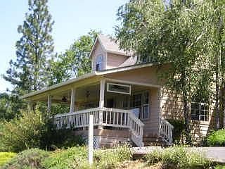 3rd image of 1270 Wildwood Ln