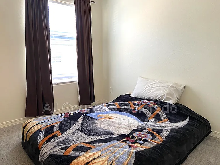 4305 Prestige Point — Photo 32