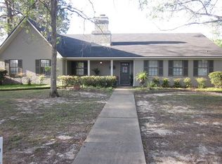 619 Aubrey Cir S, Greenwood, MS 38930