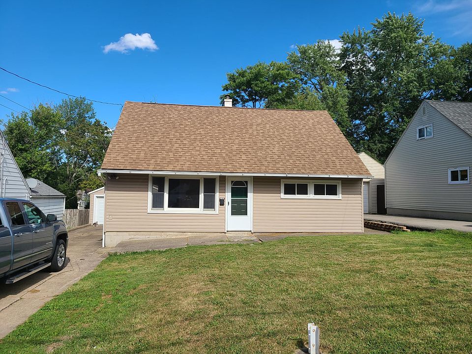 1st image of 221 S Edgehill Ave