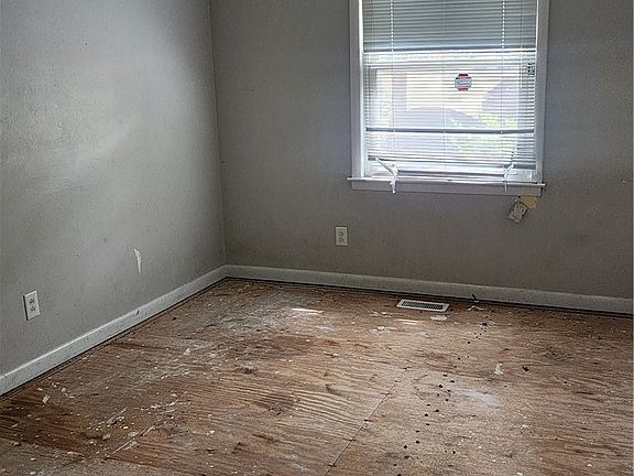4th image of 1563 Boros Dr