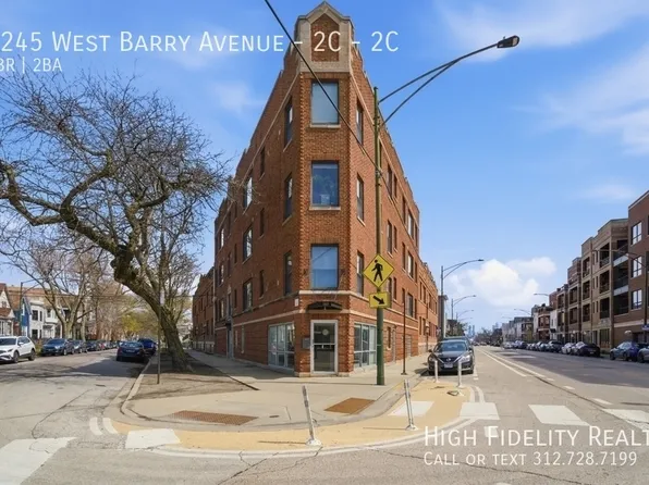 2245 W Barry Ave APT 2C, Chicago, IL 60618
