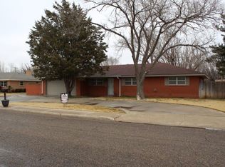 218 Douglas St, Hereford, TX 79045