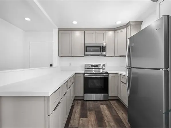 1101 N Flower St, Santa Ana, CA