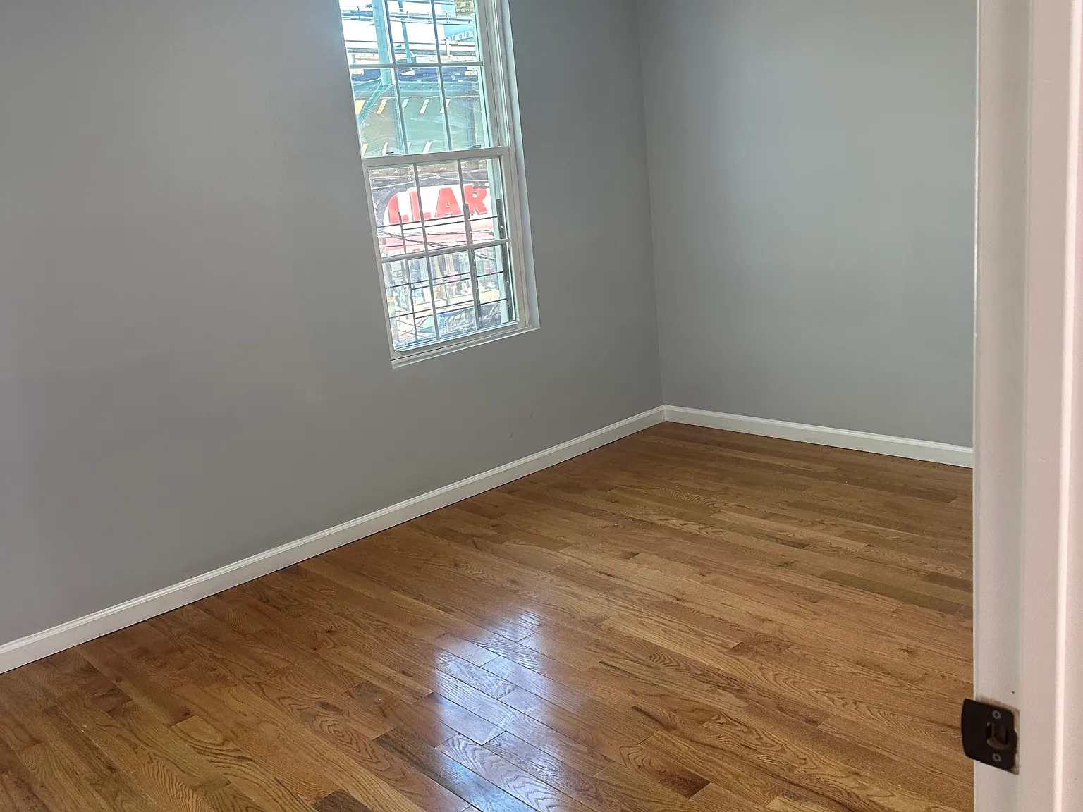 3737 White Plains Rd — Photo 4