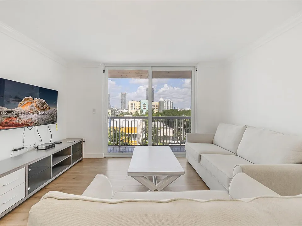 401 Ocean Dr #602
