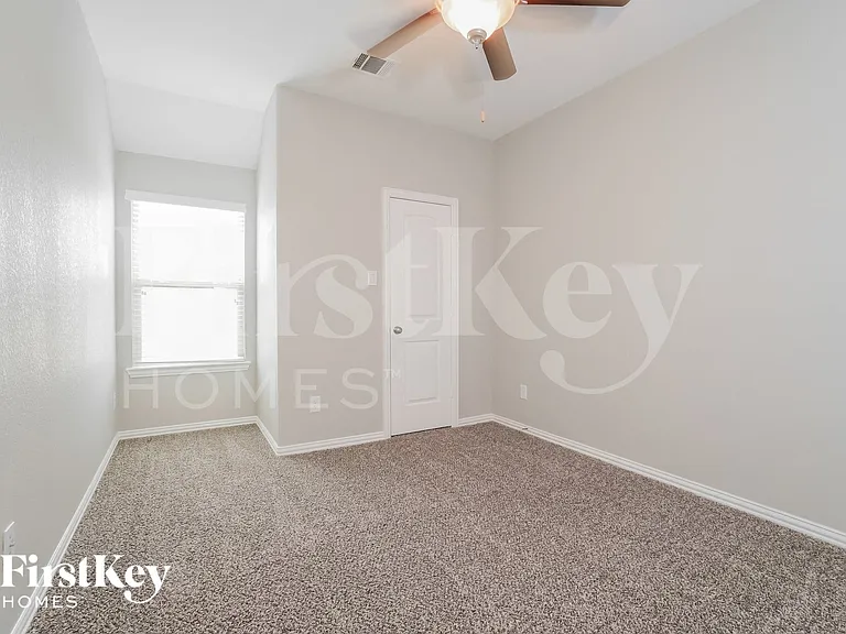 6730 Trinity Trail Ln — Photo 12