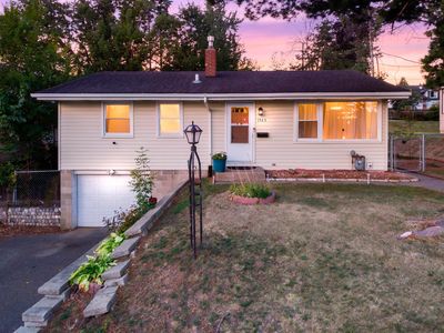 1523 Old Hudson Rd, Saint Paul, MN, 55106