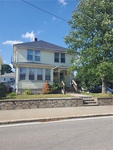 486 Benefit St, Pawtucket, RI, 02861
