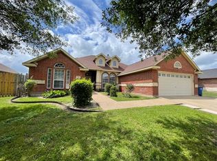 1803 Jupiter Ln, Ennis, TX 75119