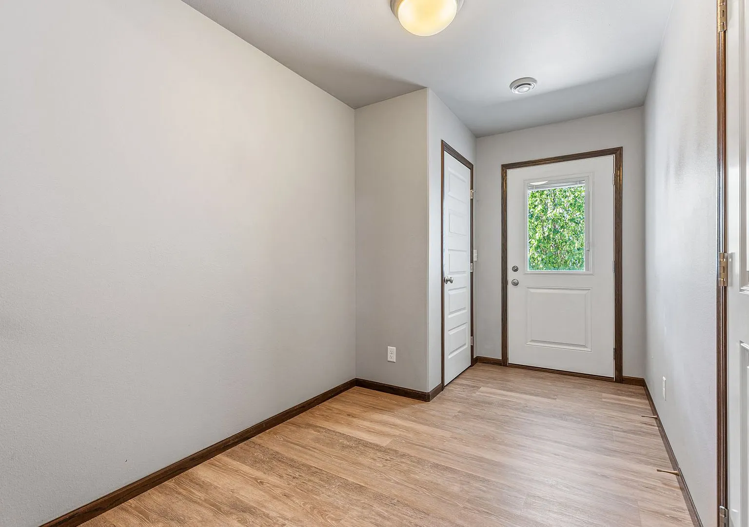 3365 Prairie Heights Way — Photo 2