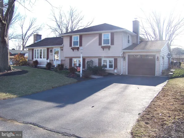963 Boyce Ave, Lancaster, PA 17601