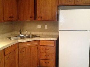 6947 S Jeffery Blvd APT 2H, Chicago, IL 60649