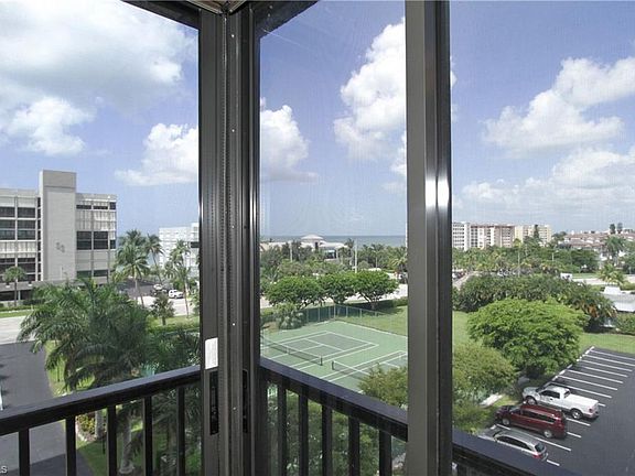5th image of 26171 Hickory Blvd APT 5A