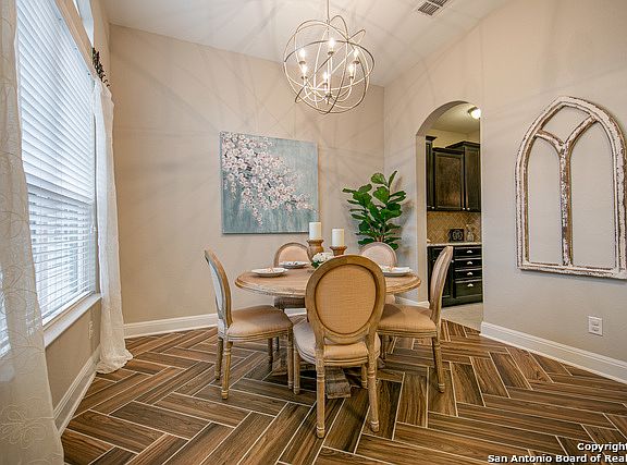 5th image of 5631 Calaveras Way