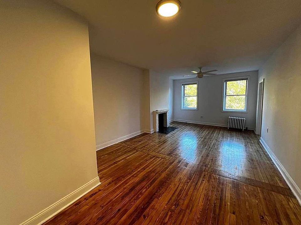 1st image of 645 Hudson St APT 3