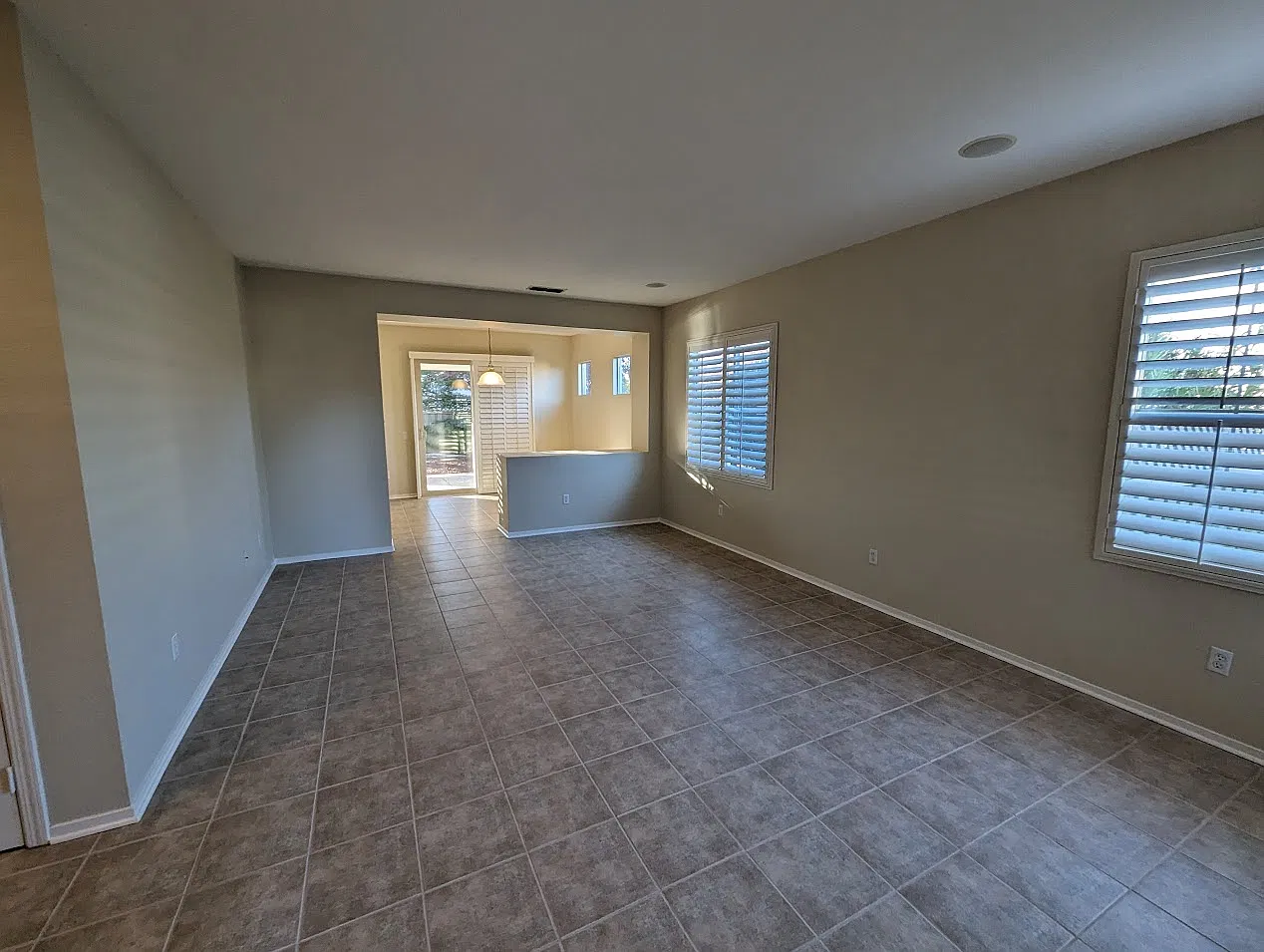 1 bed, 1.5 bath, 1120 sqft, $2,550 — Photo 4