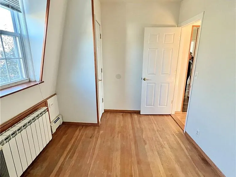210 Union Ave — Photo 8
