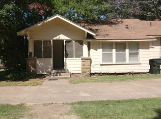 1517 E 8th St, Okmulgee, OK 74447