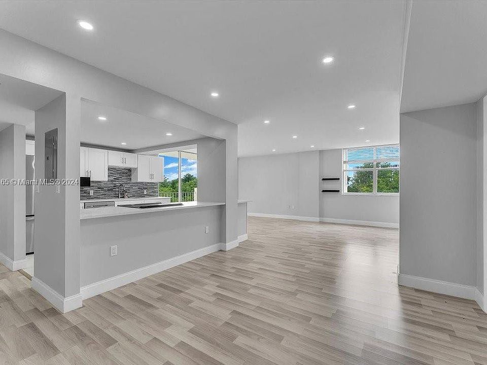 1st image of 11111 Biscayne Blvd #5B