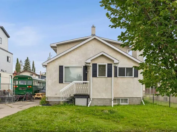 233 N 27th Ave NE, Calgary, AB T2E 2A1