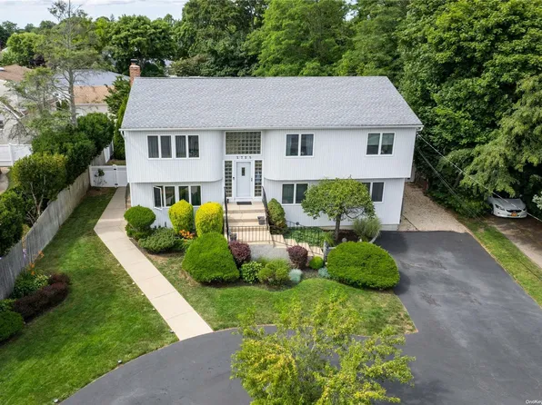 2725 Saw Mill Road, North Bellmore, NY 11710