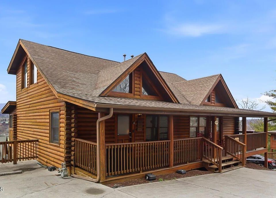1st image of 423 Big Bear Way