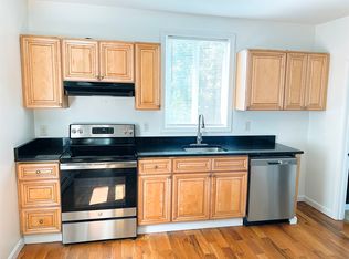 21 Dale St #2, Providence, RI 02909