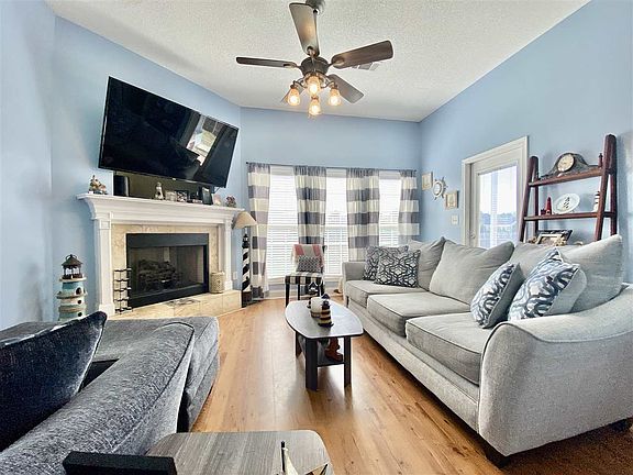 3rd image of 700 Wilmington Dr
