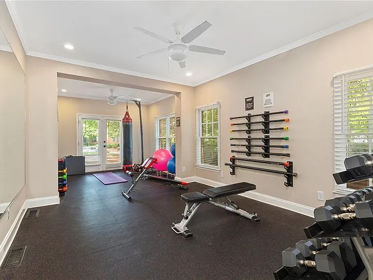 28317 Plantation Dr NE — Photo 41