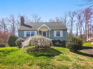 268 Cavan Ln, Glastonbury, CT 06033