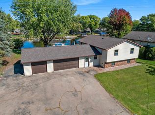 135 Washington St, Winneconne, WI 54986