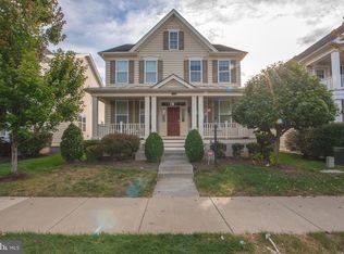 43140 Ashley Heights Cir, Ashburn, VA 20148
